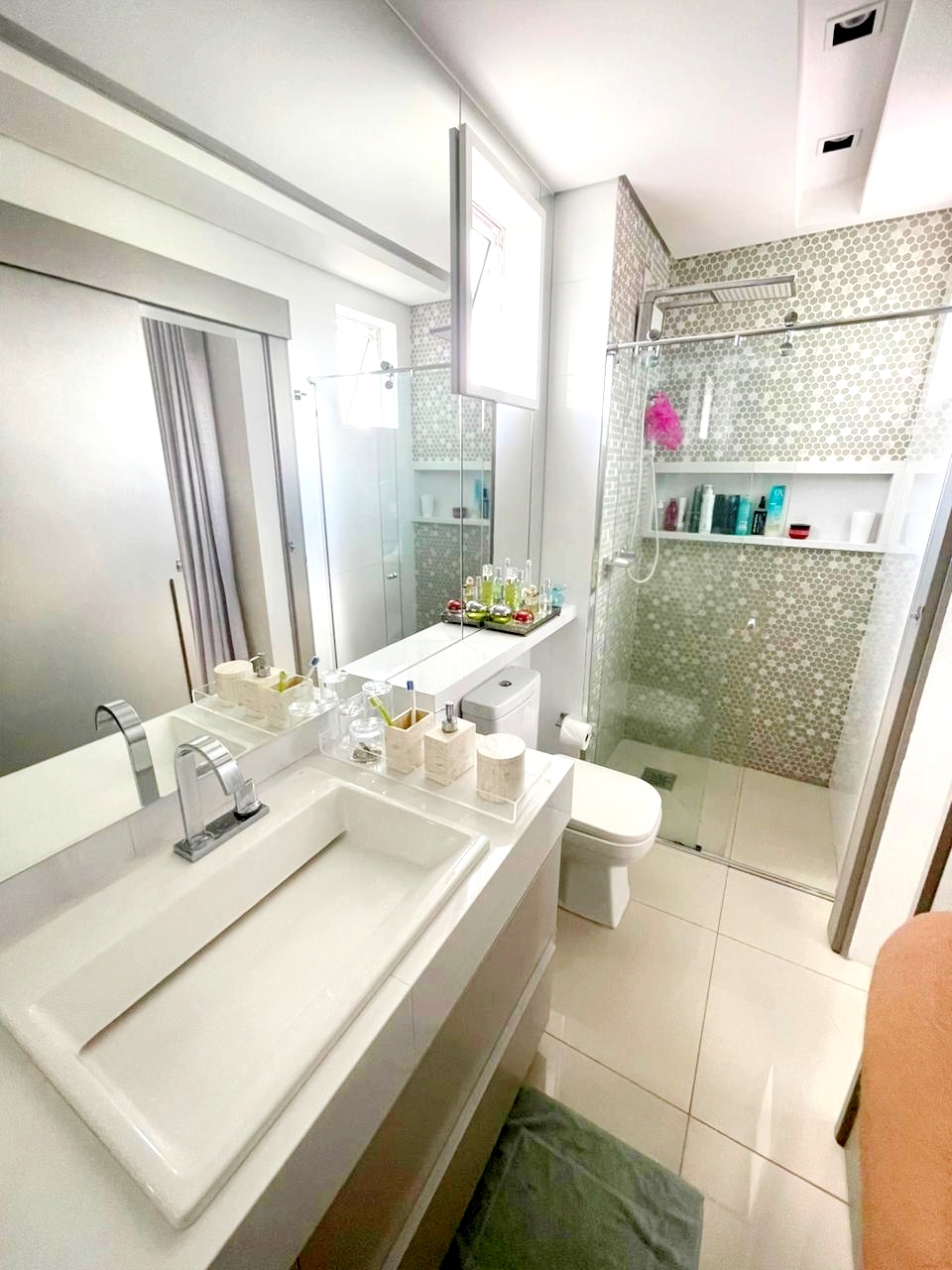 Imagem Apartamento com 3 Quartos à Venda, 119 m²em São Cristóvão - Teresina