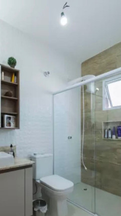 Imagem Sobrado com 3 Quartos à Venda, em Vila Firmiano Pinto - São Paulo Imagem Sobrado com 3 Quartos à Venda, em Vila Firmiano Pinto - São Paulo