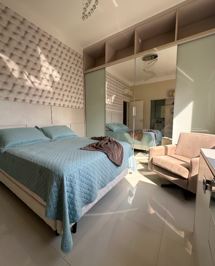 Imagem Apartamento com 4 Quartos à Venda, 237 m²em Meia Praia - Itapema Imagem Apartamento com 4 Quartos à Venda, 237 m²em Meia Praia - Itapema