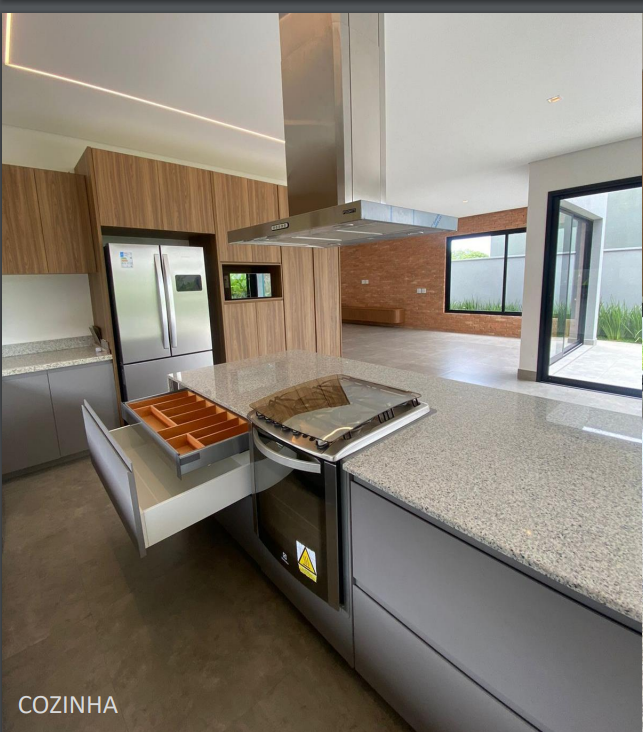 Imagem Casa com 3 Quartos à Venda ou Locação, 321 m²em Pinheirinho - Itu