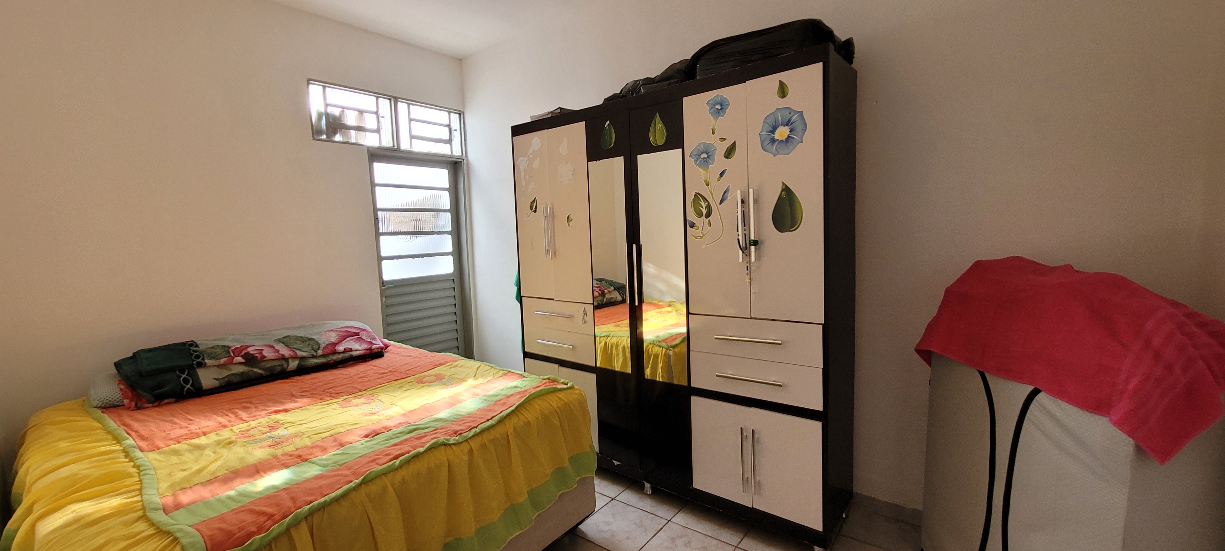 Imagem Casa com 4 Quartos à Venda, 125 m²em Samambaia Sul (Samambaia) - Brasília