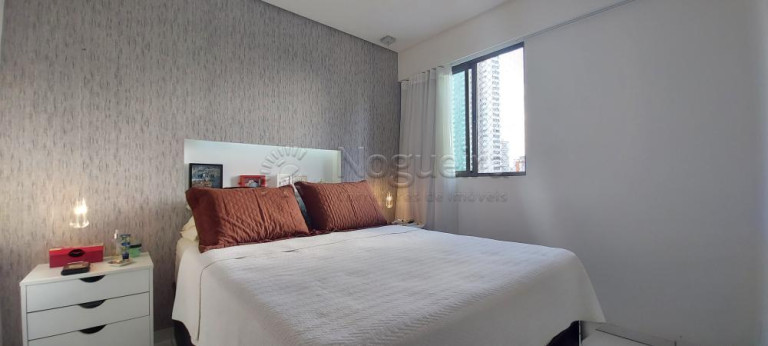 Imagem Apartamento com 2 Quartos à Venda, 79 m²em Casa Amarela - Recife