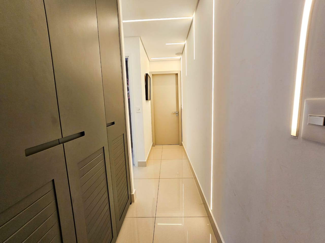 Imagem Apartamento com 3 Quartos à Venda, 217 m²em Tirol - Natal Imagem Apartamento com 3 Quartos à Venda, 217 m²em Tirol - Natal