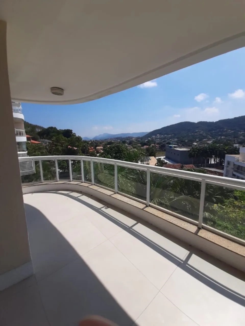 Imagem Apartamento com 3 Quartos à Venda, 120 m² em Piratininga - Niterói Imagem Apartamento com 3 Quartos à Venda, 120 m² em Piratininga - Niterói