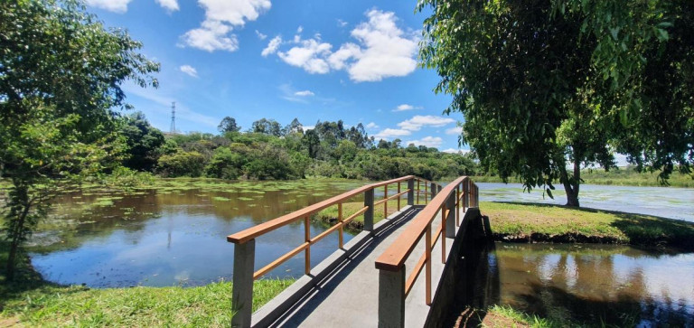 Imagem Terreno em Condomínio à Venda, 360 m² em Eugênio de Mello - São José dos Campos