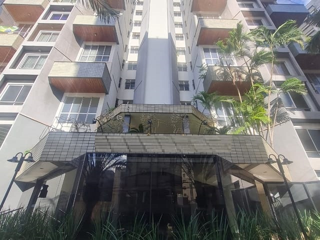 Imagem Apartamento com 4 Quartos à Venda, 214 m²em Setor Oeste - Goiânia