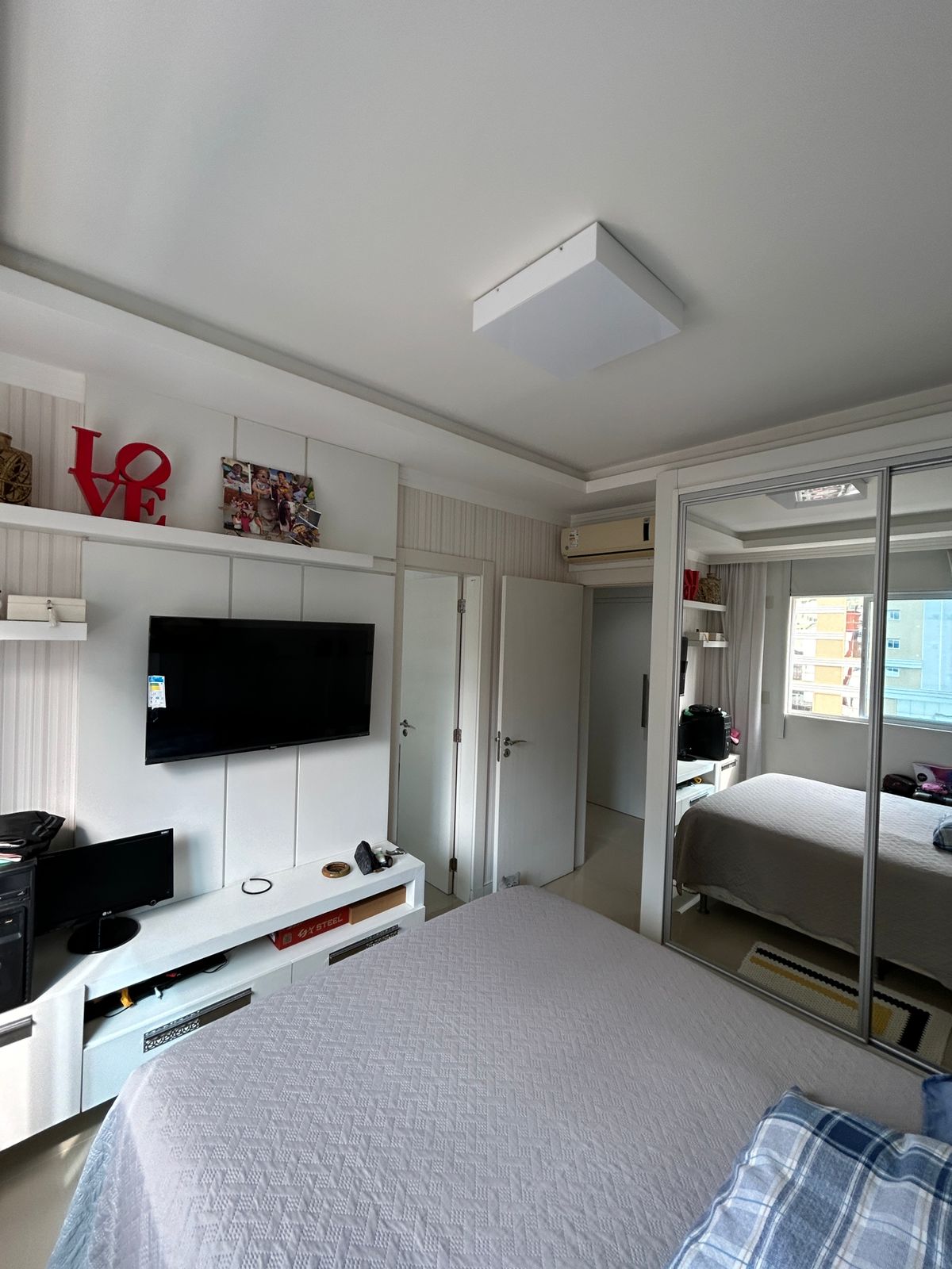 Imagem Apartamento à Venda, 160 m²em Meia Praia - Itapema Imagem Apartamento à Venda, 160 m²em Meia Praia - Itapema