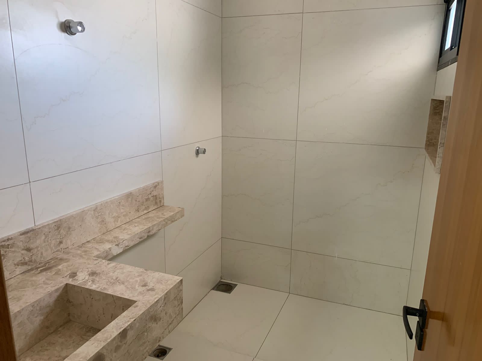 Imagem Casa com 3 Quartos à Venda, 147 m² em Parque Anhanguera - Goiânia Imagem Casa com 3 Quartos à Venda, 147 m² em Parque Anhanguera - Goiânia