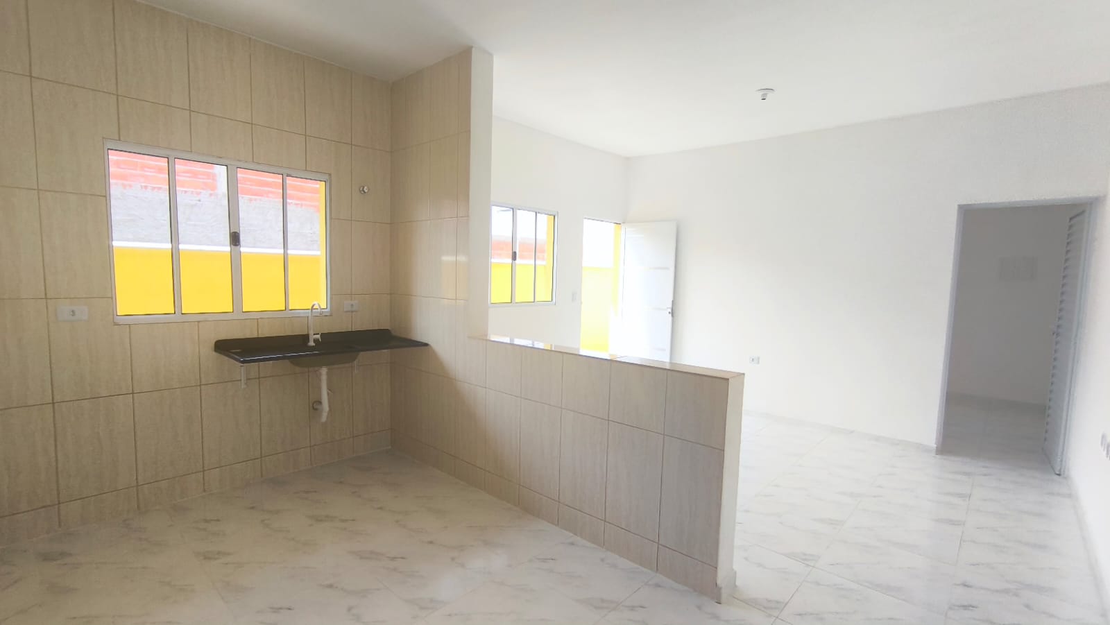 Imagem Casa com 2 Quartos à Venda, 52 m²em Balneário Califórnia - Itanhaém Imagem Casa com 2 Quartos à Venda, 52 m²em Balneário Califórnia - Itanhaém