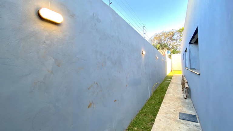Imagem Casa de Condomínio com 3 Quartos à Venda,  em Samambaia Sul (Samambaia) - Brasília