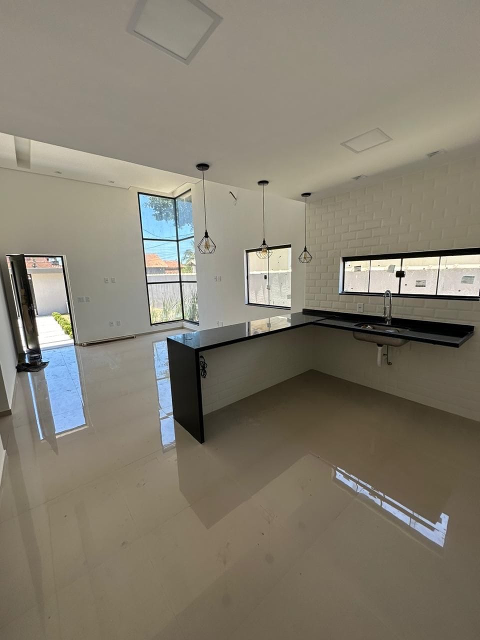 Imagem Casa com 3 Quartos à Venda, 126 m²em Jardim Atlântico Central (Itaipuaçu) - Maricá Imagem Casa com 3 Quartos à Venda, 126 m²em Jardim Atlântico Central (Itaipuaçu) - Maricá