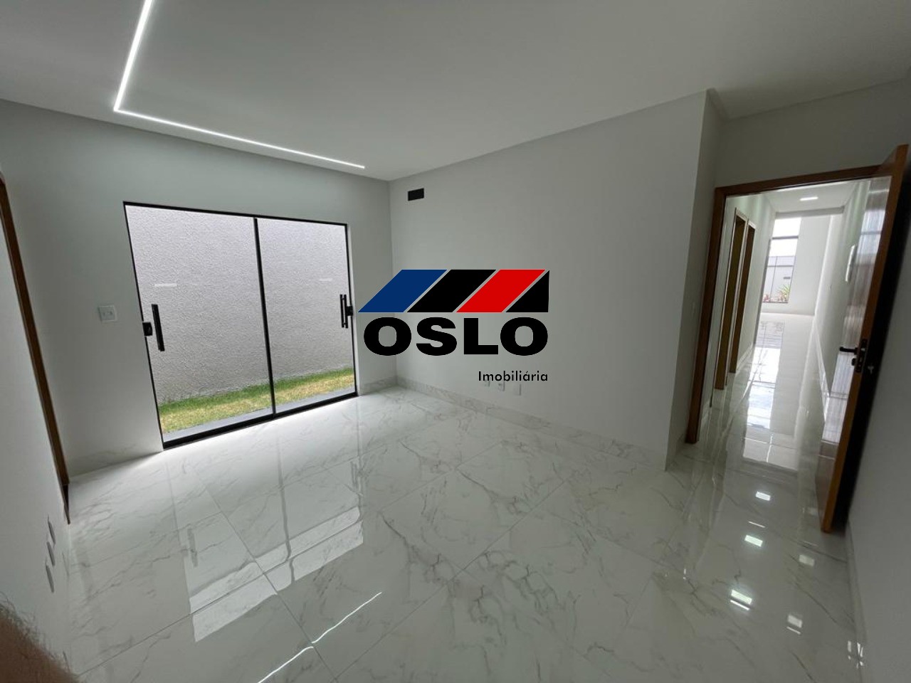 Imagem Casa com 3 Quartos à Venda, 116 m²em Setor Três Marias - Goiânia Imagem Casa com 3 Quartos à Venda, 116 m²em Setor Três Marias - Goiânia