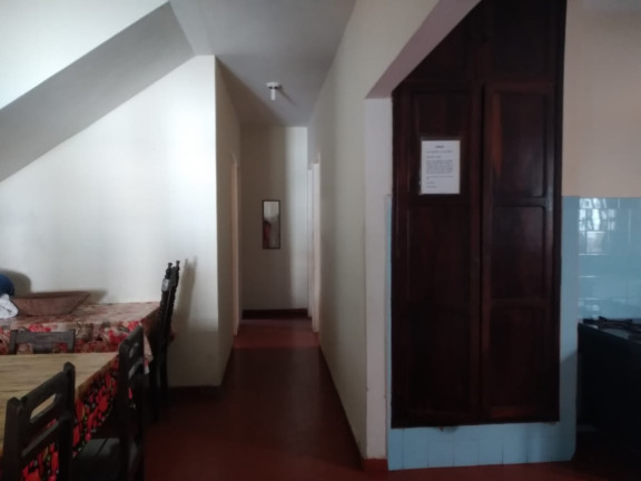 Casa com 8 Quartos à Venda,  em Praia do Morro - Guarapari
