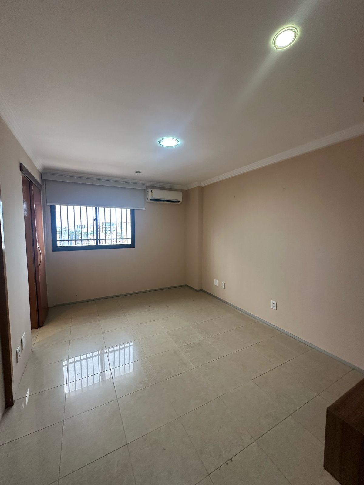 Imagem Apartamento com 4 Quartos para Alugar, 230 m² em Nossa Senhora das Graças - Manaus Imagem Apartamento com 4 Quartos para Alugar, 230 m² em Nossa Senhora das Graças - Manaus