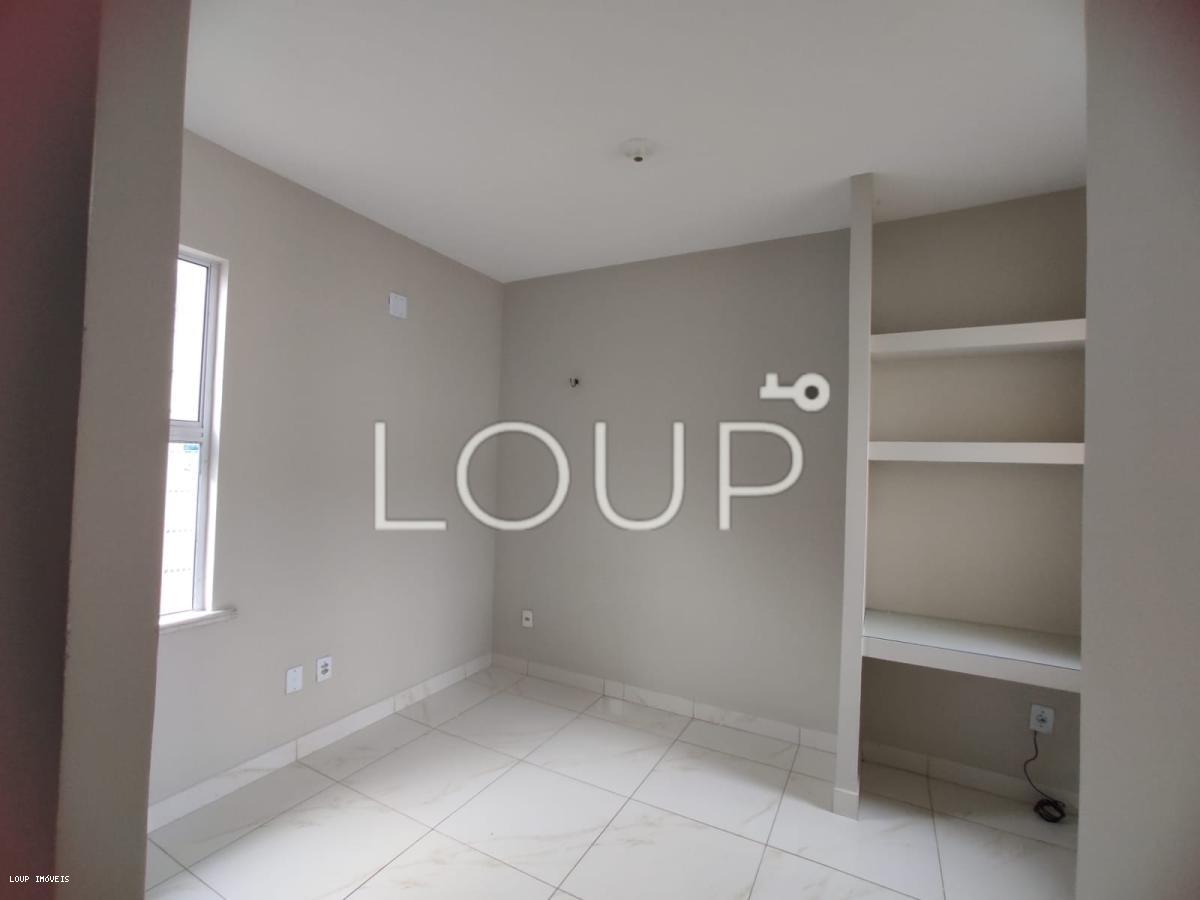 Imagem Casa de Condomínio com 2 Quartos à Venda, 63 m²em Siqueira - Fortaleza