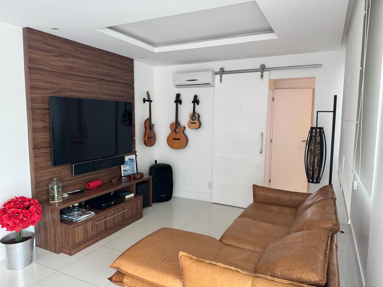 Imagem Apartamento com 3 Quartos à Venda, 126 m² em São Francisco - Niterói Imagem Apartamento com 3 Quartos à Venda, 126 m² em São Francisco - Niterói
