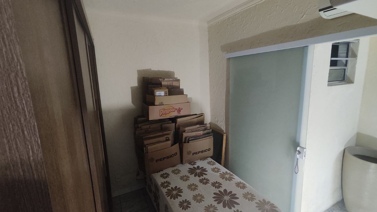 Imagem Casa com 3 Quartos à Venda, 132 m²em Jardim Nova República - Cubatão Imagem Casa com 3 Quartos à Venda, 132 m²em Jardim Nova República - Cubatão