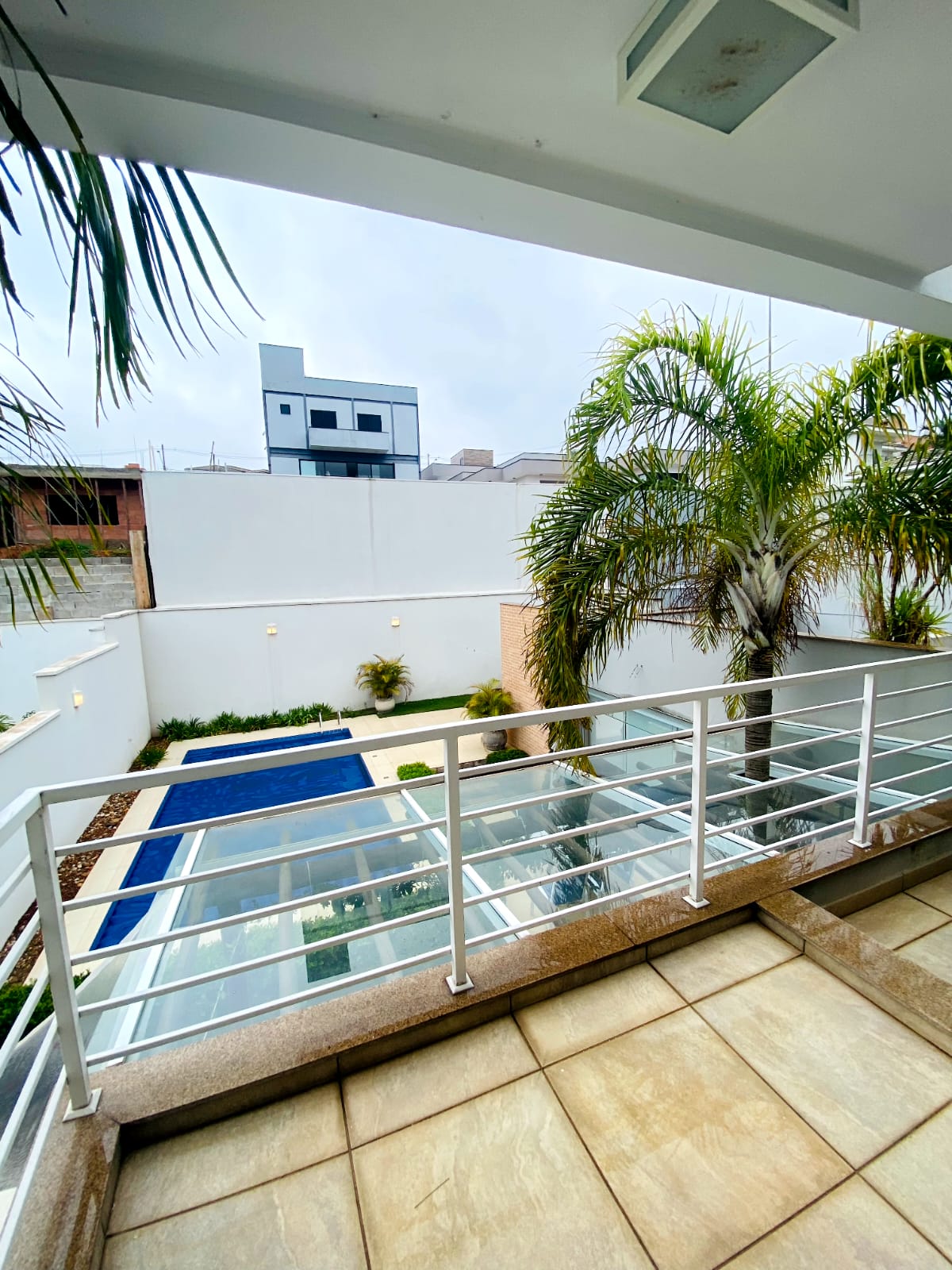 Imagem Casa de Condomínio com 3 Quartos à Venda, 370 m²em Medeiros - Jundiaí