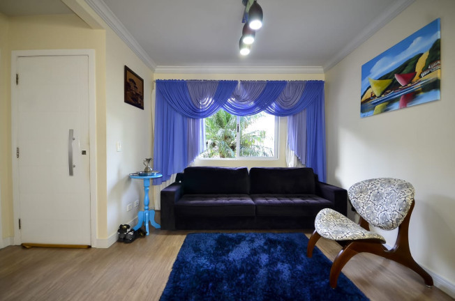 Imagem Sobrado com 3 Quartos à Venda, em Atuba - Curitiba Imagem Sobrado com 3 Quartos à Venda, em Atuba - Curitiba