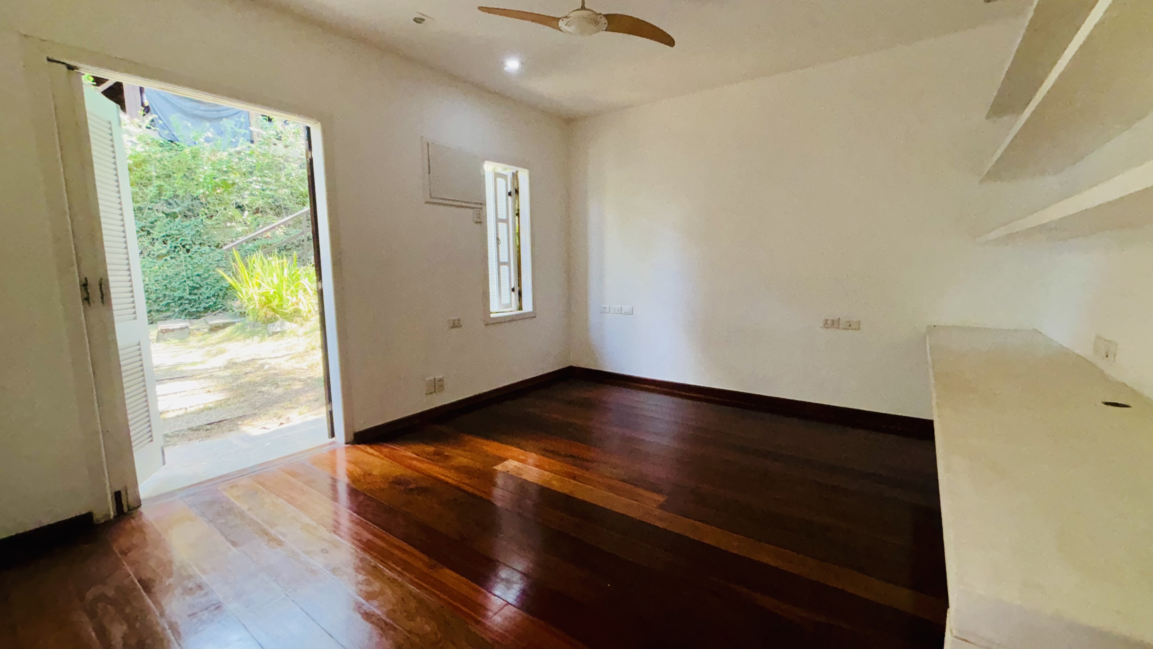 Imagem Casa de Condomínio com 3 Quartos à Venda, 272 m² em Badu - Niterói