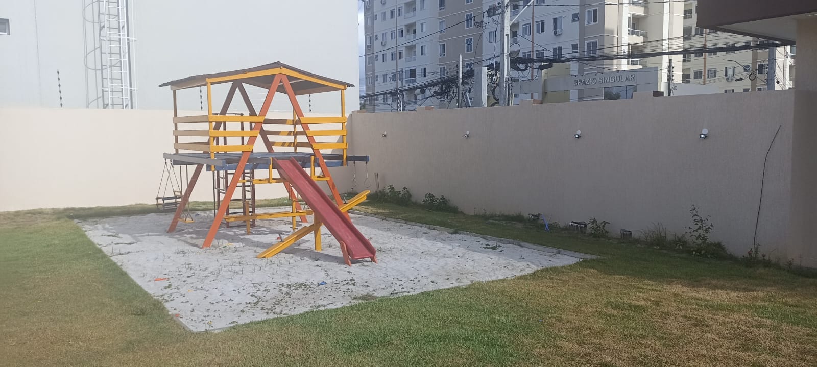 Imagem Terreno à Venda, 155 m²em Buraquinho - Lauro de Freitas