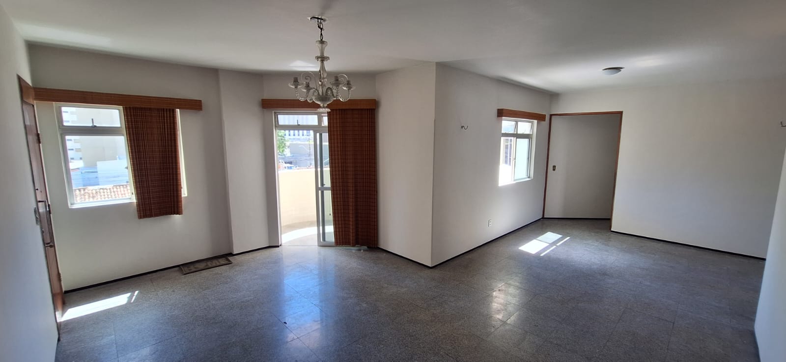 Imagem Apartamento com 3 Quartos à Venda, 155 m² em Meireles - Fortaleza Imagem Apartamento com 3 Quartos à Venda, 155 m² em Meireles - Fortaleza