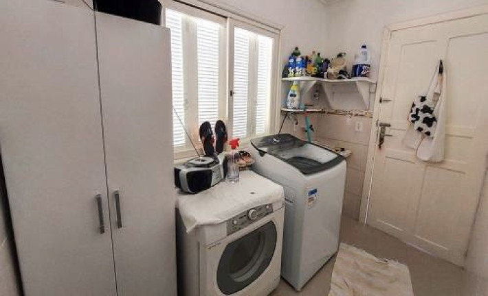 Imagem Sobrado com 3 Quartos à Venda, 198 m² em Arco Íris - Capão da Canoa