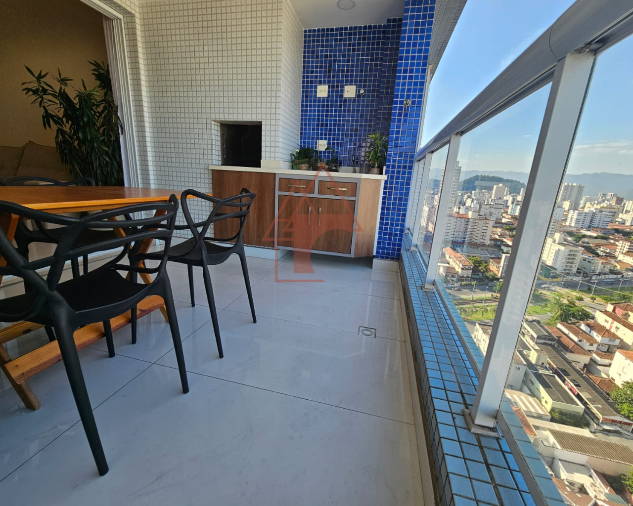 Imagem Apartamento com 3 Quartos à Venda, 114 m² em Pompéia - Santos