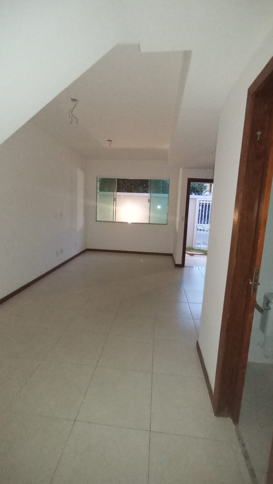 Imagem Casa de Condomínio com 3 Quartos à Venda, 114 m²em Portinho - Cabo Frio Imagem Casa de Condomínio com 3 Quartos à Venda, 114 m²em Portinho - Cabo Frio