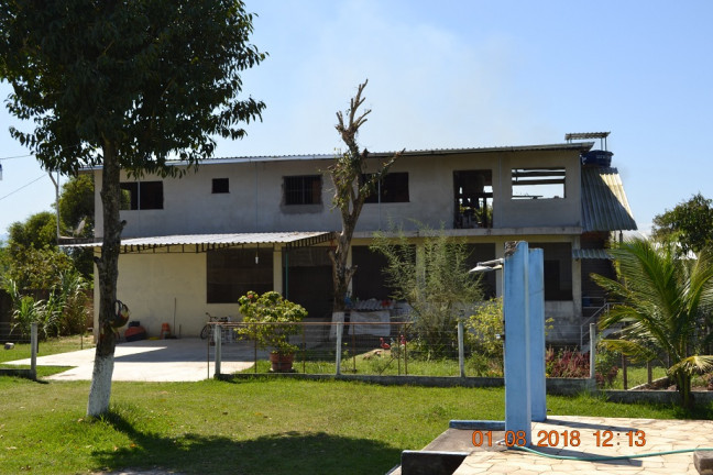 Imagem Chácara com 2 Quartos à Venda, 230 m² em Vale Das Pedrinhas - Guapimirim Imagem Chácara com 2 Quartos à Venda, 230 m² em Vale Das Pedrinhas - Guapimirim