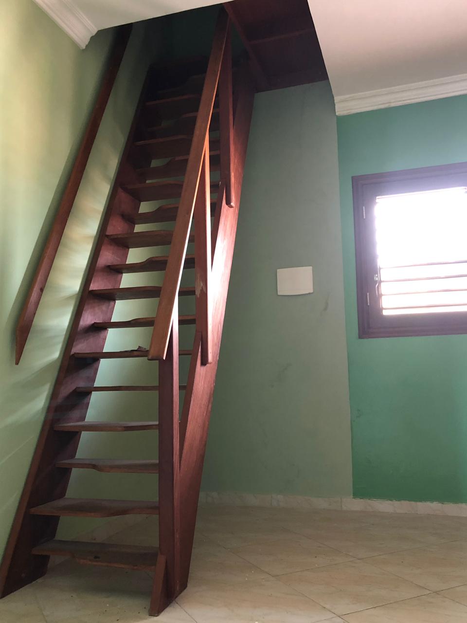 Imagem Sobrado com 4 Quartos à Venda, 195 m²em Ponta Negra - Natal
