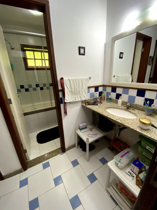 Imagem Casa de Condomínio com 4 Quartos à Venda, 250 m² em Maria Paula - Niterói Imagem Casa de Condomínio com 4 Quartos à Venda, 250 m² em Maria Paula - Niterói