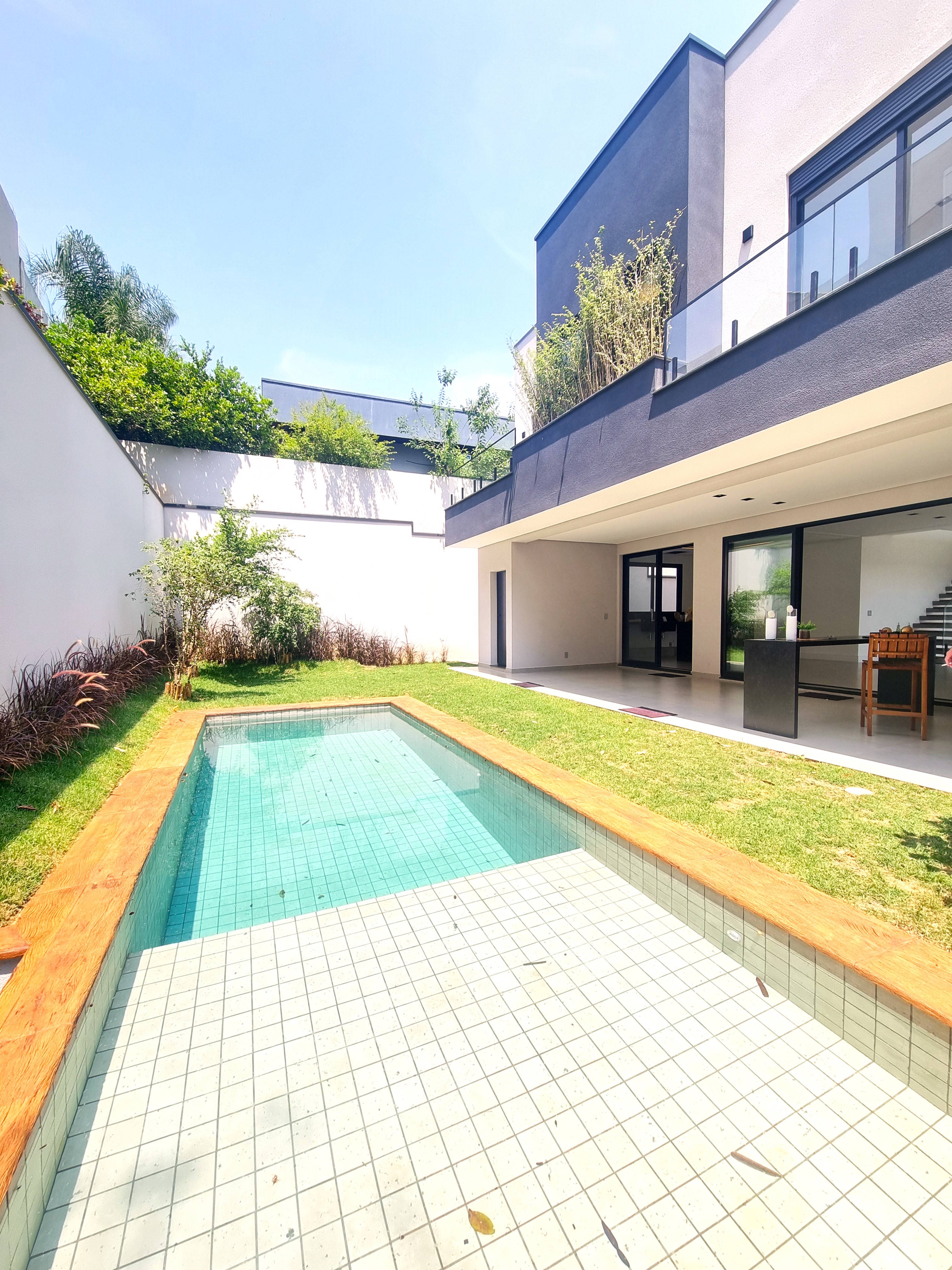 Imagem Sobrado com 5 Quartos à Venda, 399 m²em Alphaville - Santana de Parnaíba