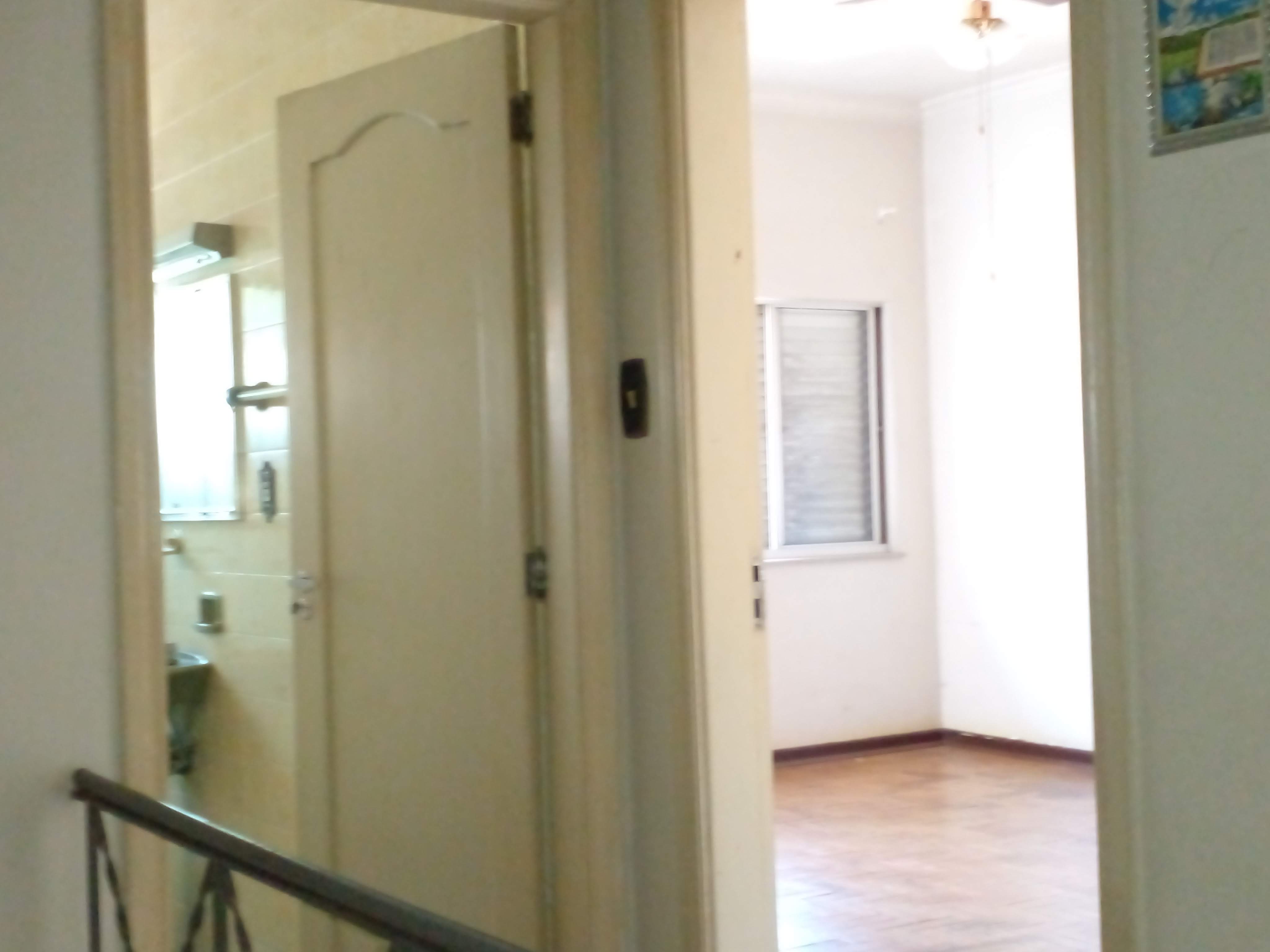 Imagem Sobrado com 3 Quartos à Venda, 254 m²em Centro - Mogi das Cruzes Imagem Sobrado com 3 Quartos à Venda, 254 m²em Centro - Mogi das Cruzes