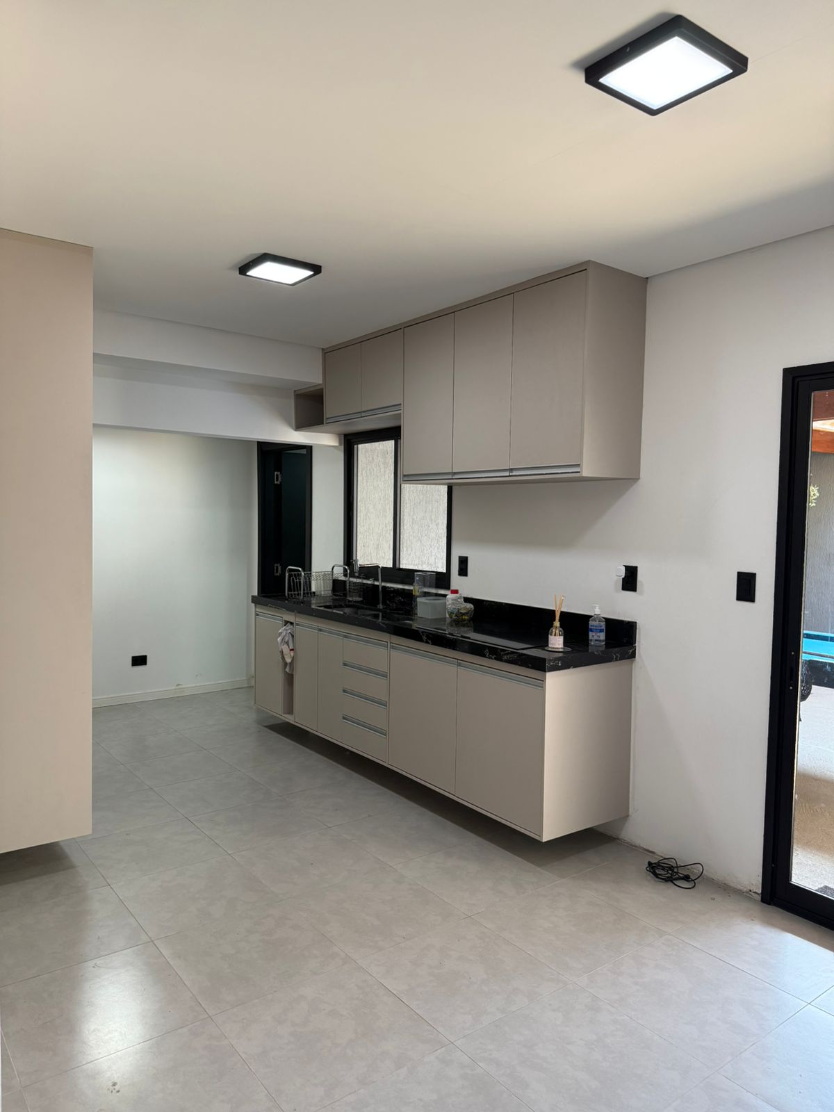 Imagem Casa com 2 Quartos à Venda, 100 m² em Jardim Imperial - São José dos Campos