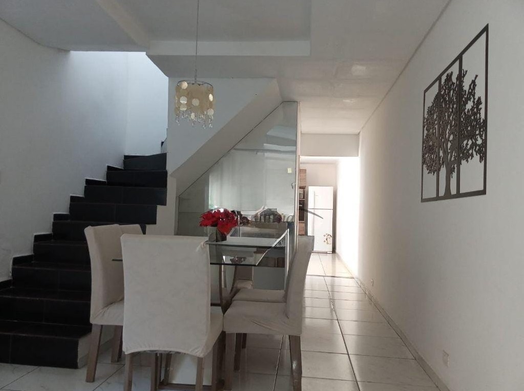 Imagem Sobrado com 3 Quartos à Venda, 120 m²em Jardim Ana Rosa - Taubaté Imagem Sobrado com 3 Quartos à Venda, 120 m²em Jardim Ana Rosa - Taubaté