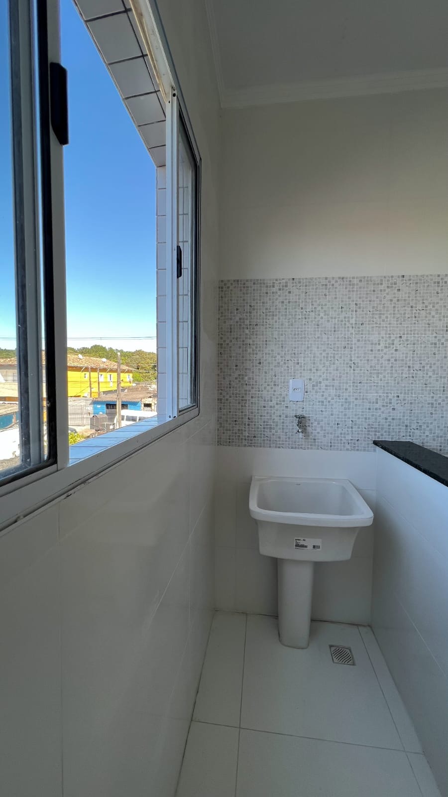 Imagem Casa de Condomínio com 2 Quartos à Venda, 50 m²em Melvi - Praia Grande