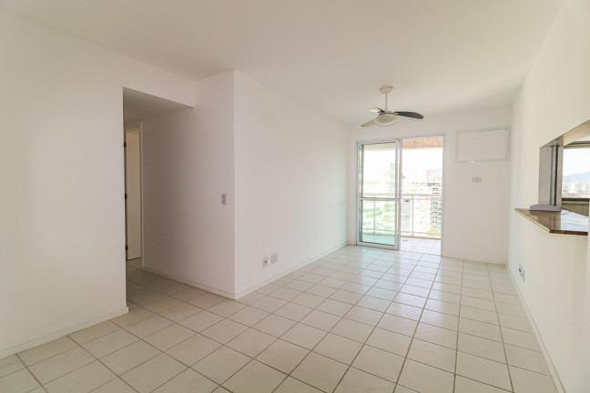 Imagem Apartamento com 2 Quartos à Venda, 65 m²em Recreio dos Bandeirantes - Rio de Janeiro