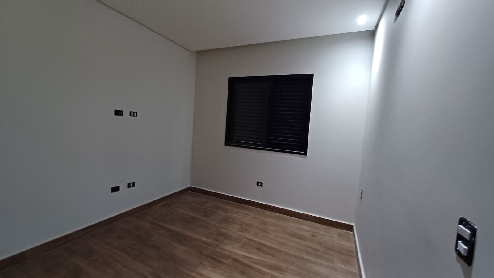 Imagem Casa de Condomínio com 3 Quartos à Venda, 194 m² em Tropicália Garden - Boituva