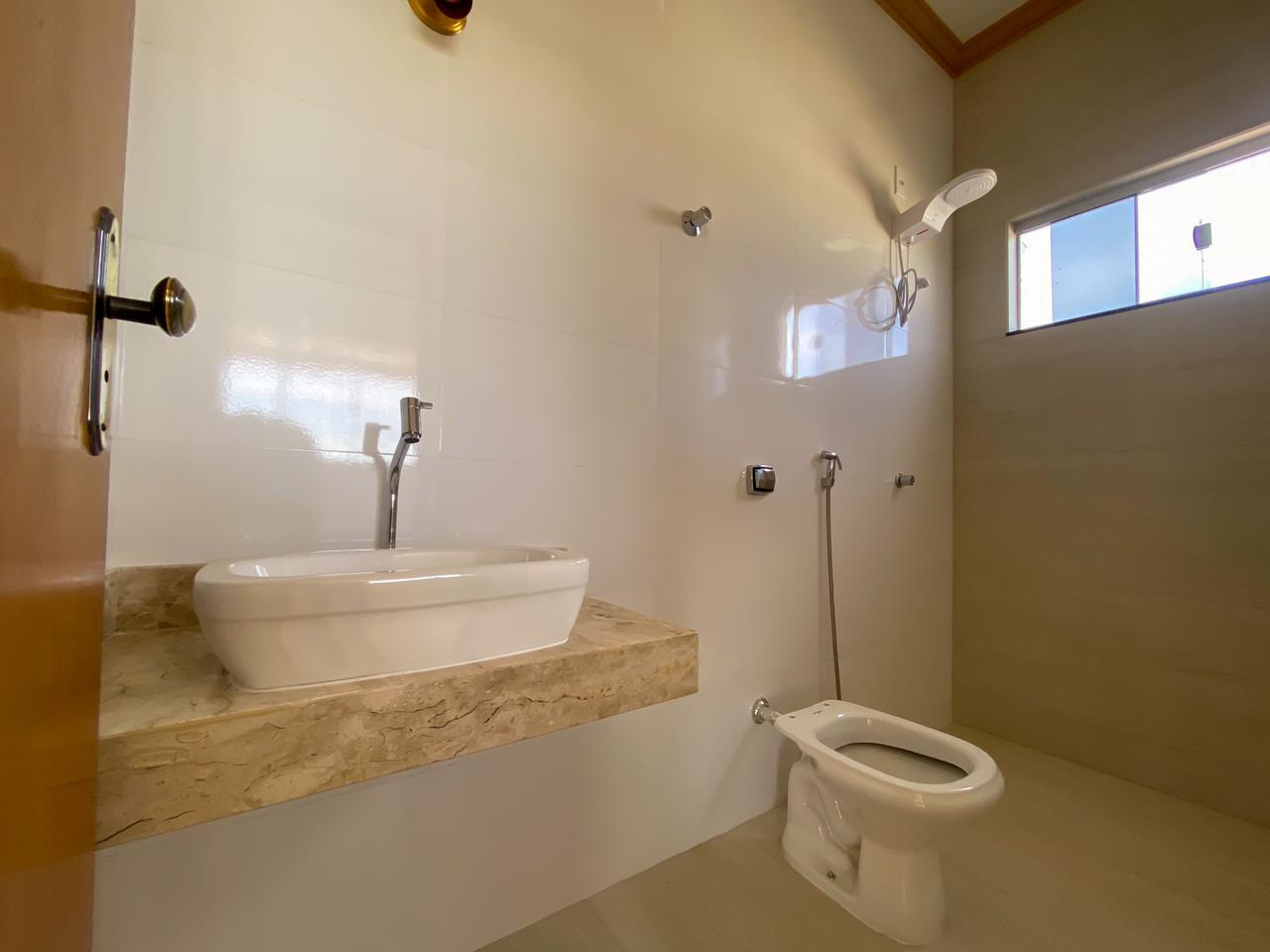 Imagem Casa com 3 Quartos à Venda, 380 m² em Estância Itaici - Caldas Novas