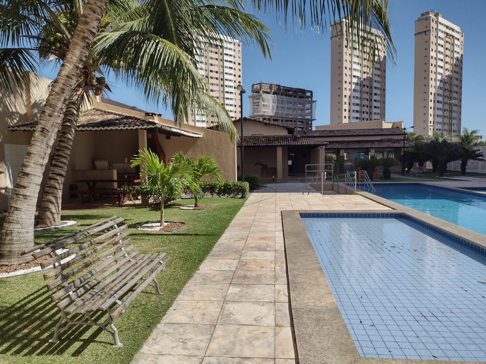 Imagem Apartamento com 2 Quartos à Venda, 56 m² em Ponta Negra - Natal