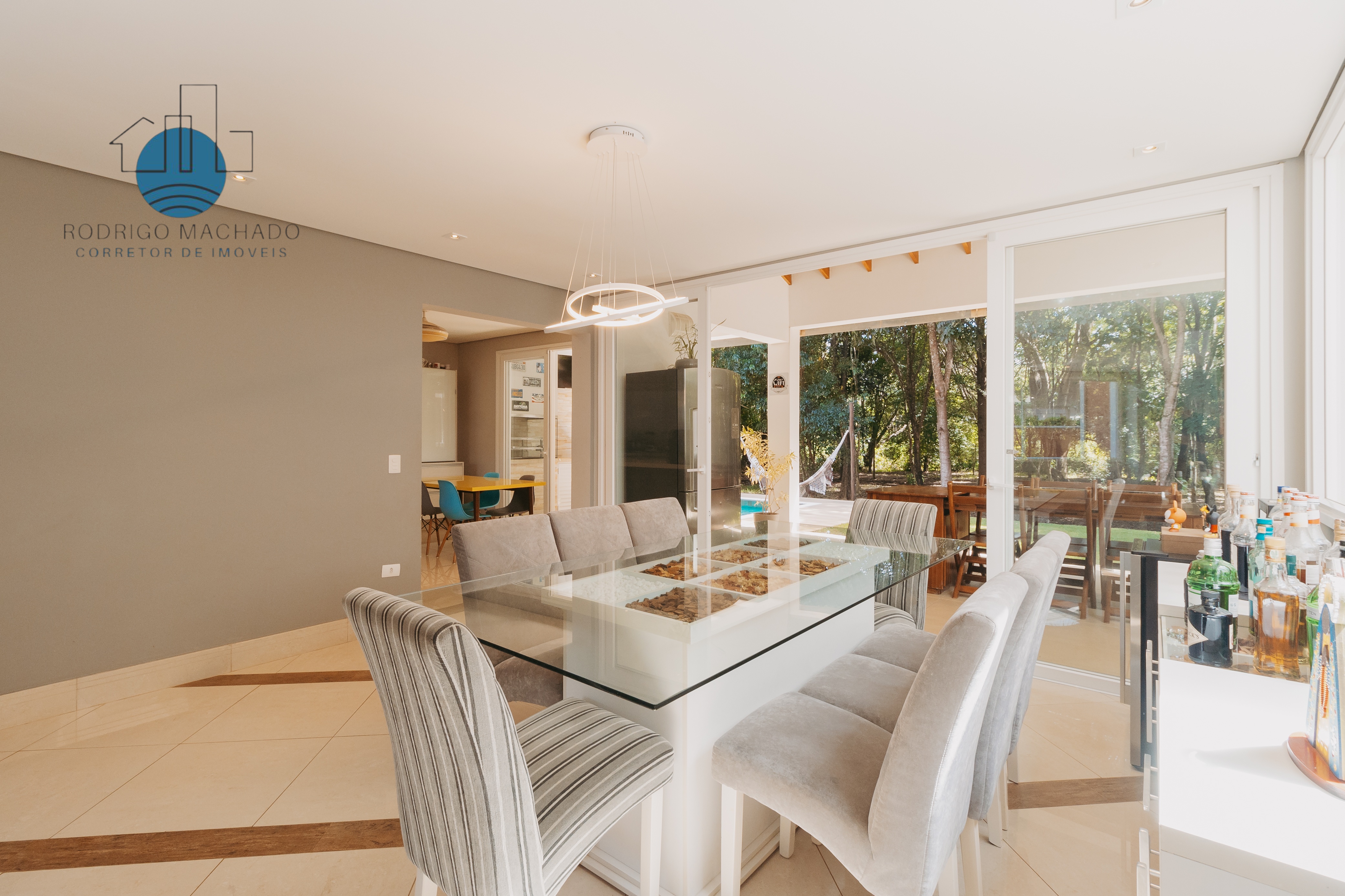 Imagem Sobrado com 5 Quartos à Venda, 462 m² em Condomínio Residencial Reserva Ecológica Atibaia - Atibaia Imagem Sobrado com 5 Quartos à Venda, 462 m² em Condomínio Residencial Reserva Ecológica Atibaia - Atibaia