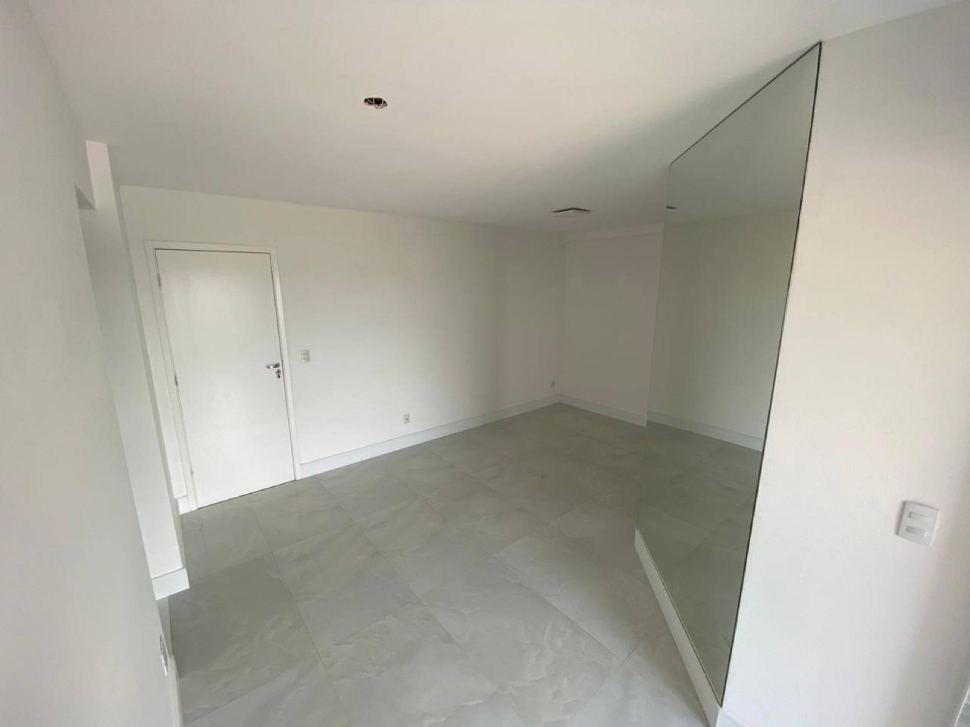 Imagem Apartamento com 2 Quartos à Venda, 71 m²em Jabotiana - Aracaju