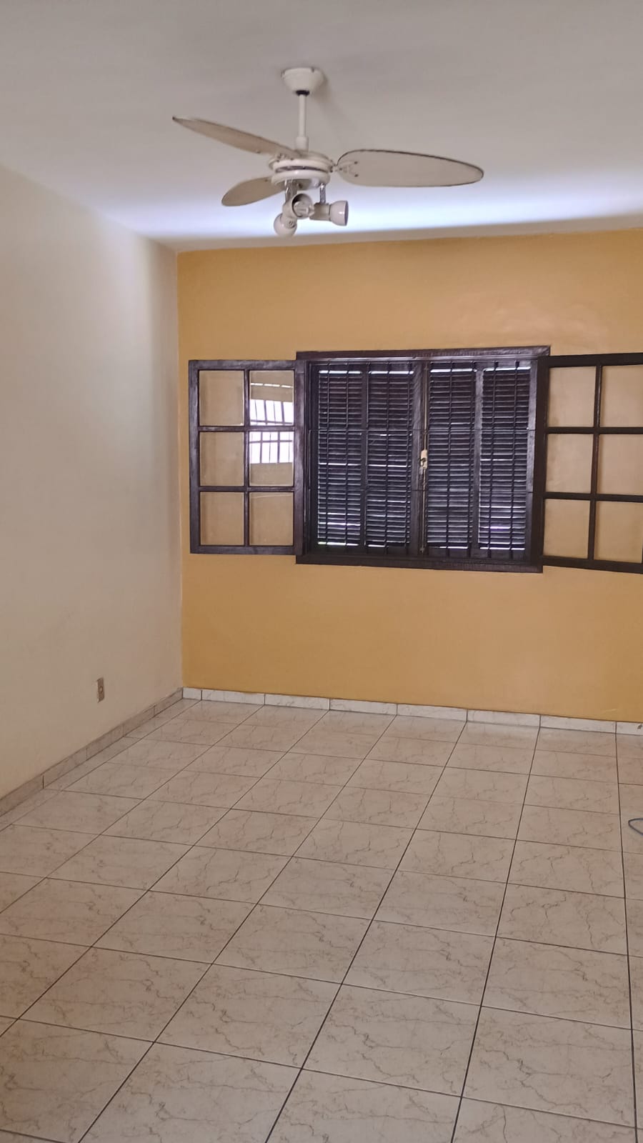Imagem Casa com 3 Quartos à Venda, 150 m² em Santa Catarina - São Gonçalo Imagem Casa com 3 Quartos à Venda, 150 m² em Santa Catarina - São Gonçalo
