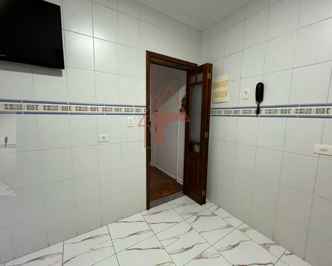 Imagem Apartamento com 2 Quartos à Venda, 98 m² em Encruzilhada - Santos
