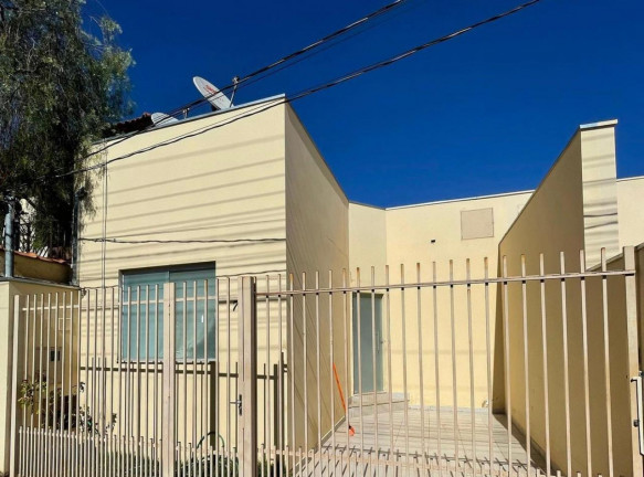 Imagem Casa com 2 Quartos à Venda, 93 m² em Jardim Alvorada - Alfenas Imagem Casa com 2 Quartos à Venda, 93 m² em Jardim Alvorada - Alfenas
