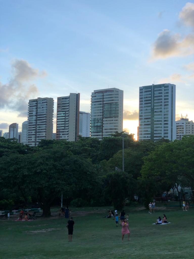 Imagem Apartamento com 3 Quartos à Venda, 230 m²em Cocó - Fortaleza