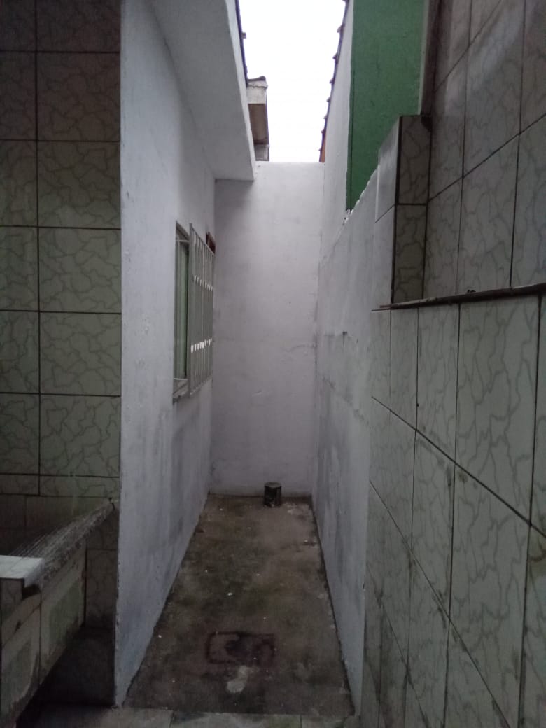 Imagem Casa com 1 Quarto para Alugar, 50 m² em Andrade Araújo - Nova Iguaçu Imagem Casa com 1 Quarto para Alugar, 50 m² em Andrade Araújo - Nova Iguaçu