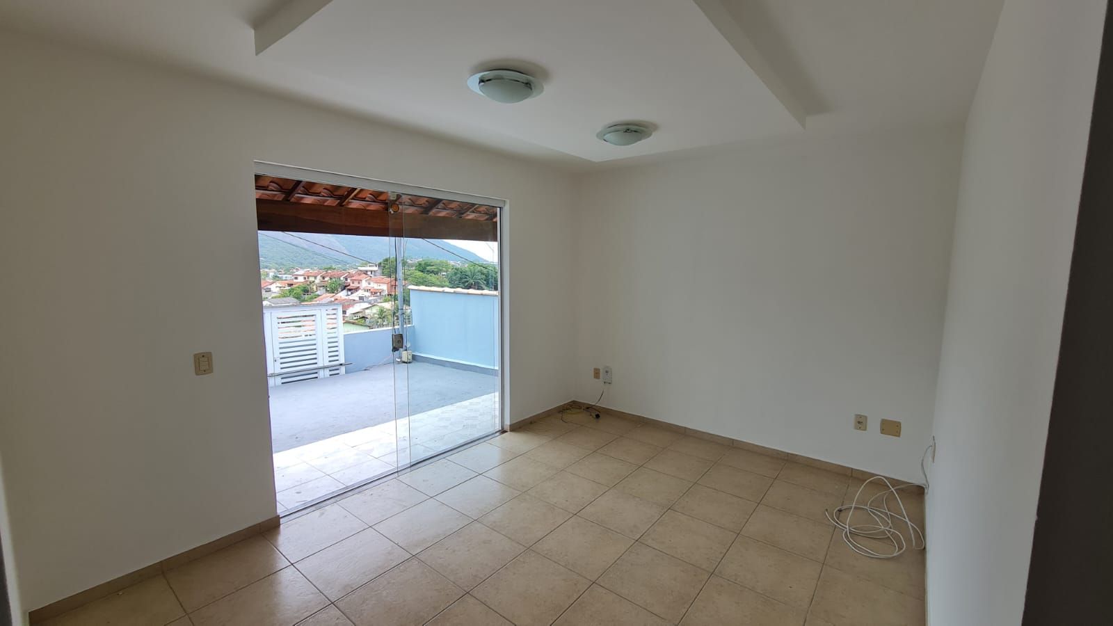 Imagem Casa com 3 Quartos à Venda, 250 m²em Serra Grande - Niterói Imagem Casa com 3 Quartos à Venda, 250 m²em Serra Grande - Niterói