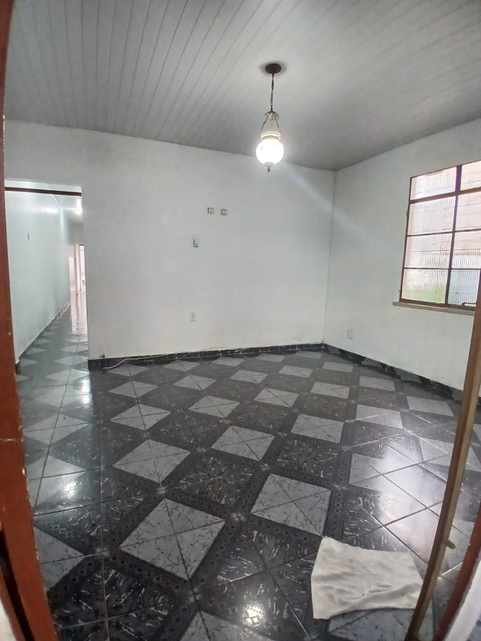 Imagem Casa com 2 Quartos à Venda, 140 m² em Praça 14 de Janeiro - Manaus Imagem Casa com 2 Quartos à Venda, 140 m² em Praça 14 de Janeiro - Manaus